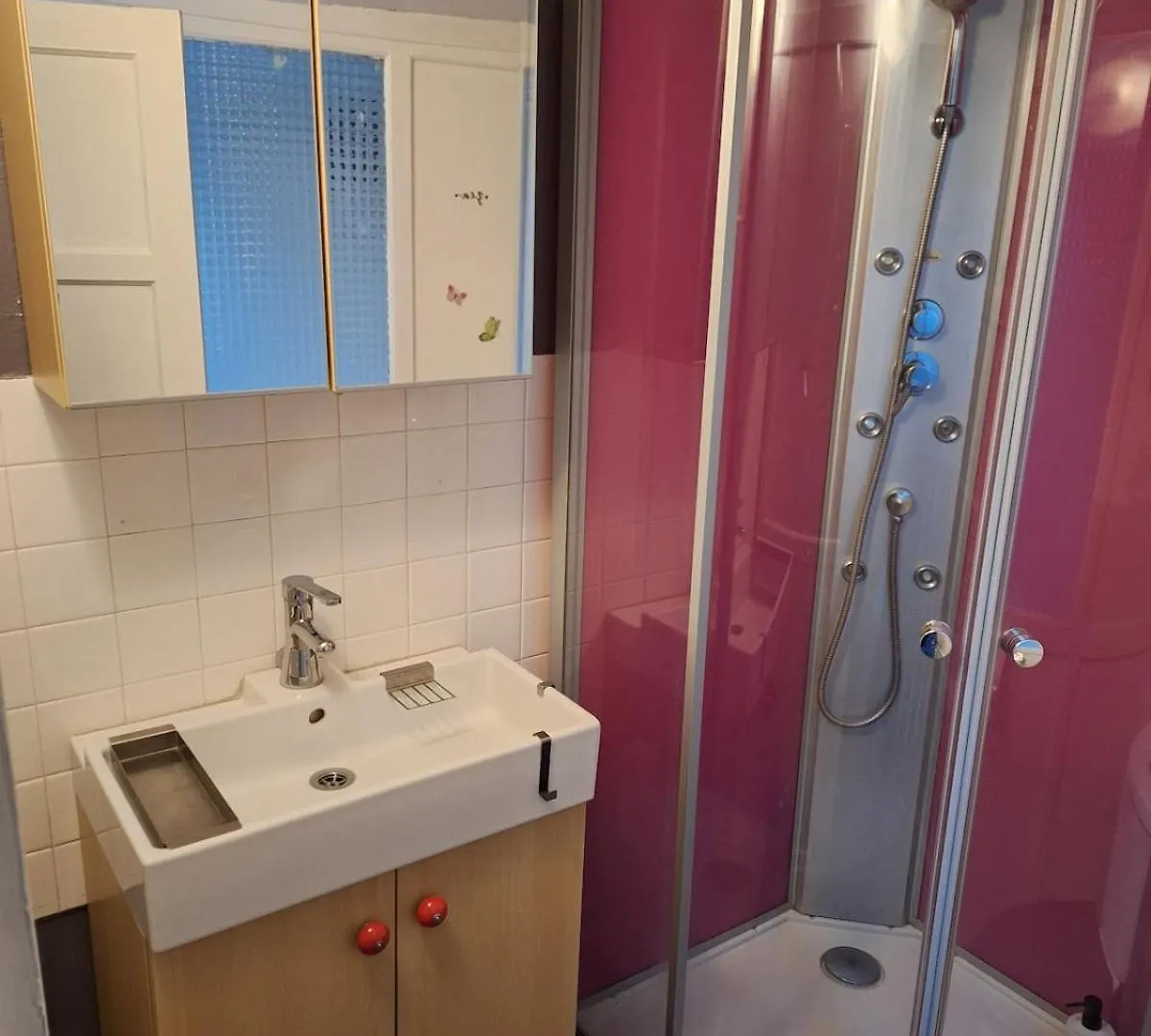 Le Saint'& Color - Wifi - Close To City Center - T3 Francia